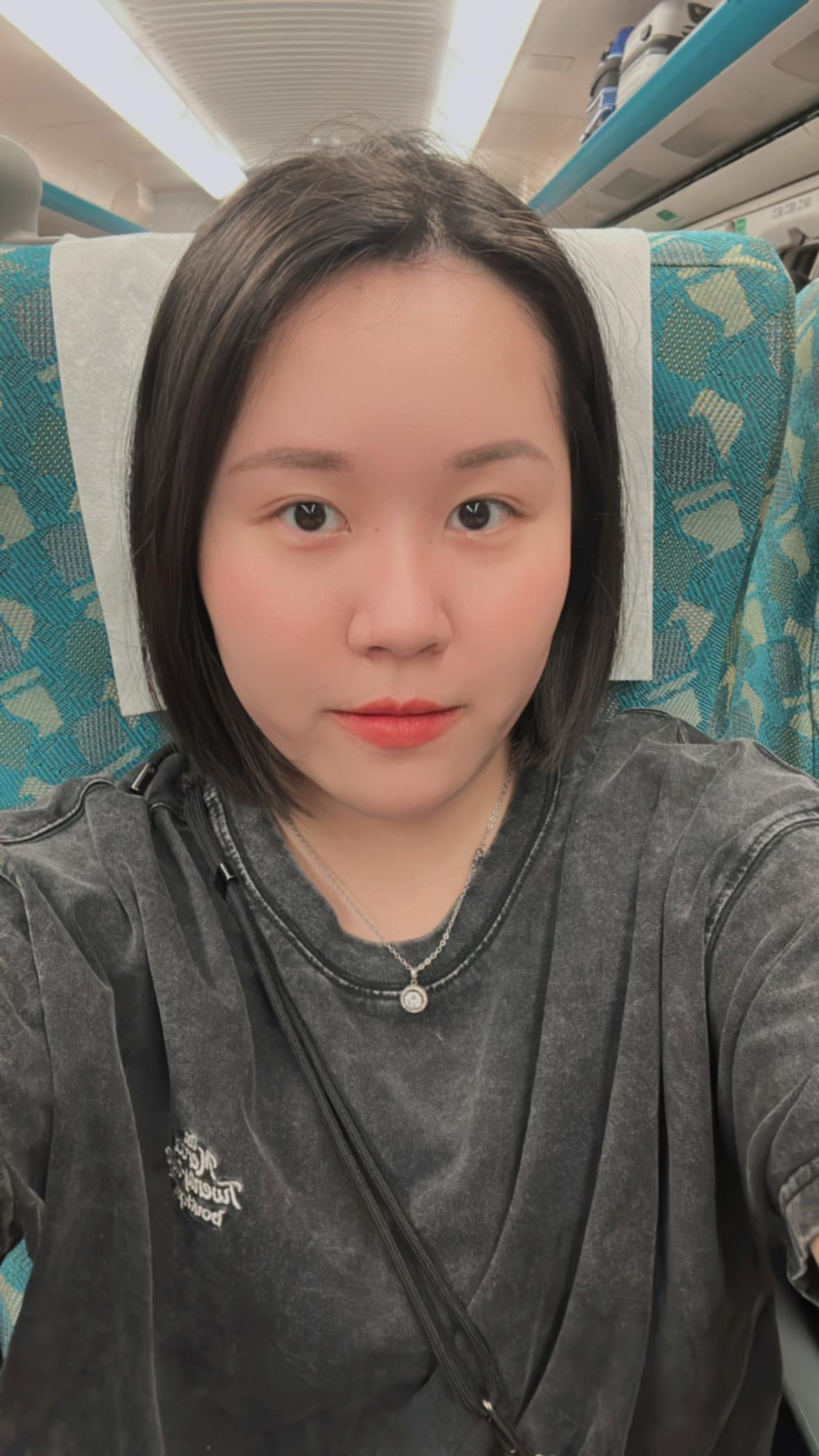 水潤感維持好幾天，素顏看起來很乾淨